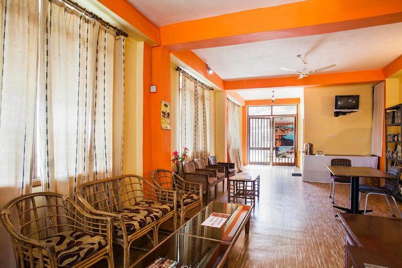Oyo 28425 Dal Lake Resort Дармсала Екстер'єр фото