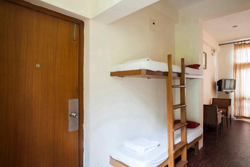 Oyo 28425 Dal Lake Resort Дармсала Екстер'єр фото