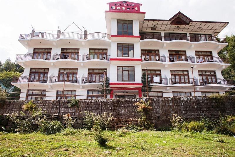 Oyo 28425 Dal Lake Resort Дармсала Екстер'єр фото