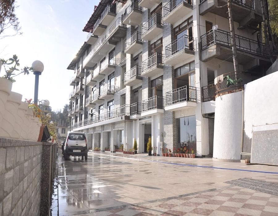 Oyo 28425 Dal Lake Resort Дармсала Екстер'єр фото